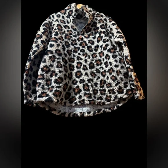 Haptics Sherpa women’s sweater animal print size small - Picture 6 of 14